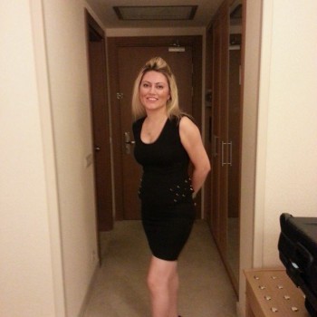 Ambra - Annonces trans à Mettembert Profil de Ambra, 32 ans, Annonces trans à Mettembert (Jura)